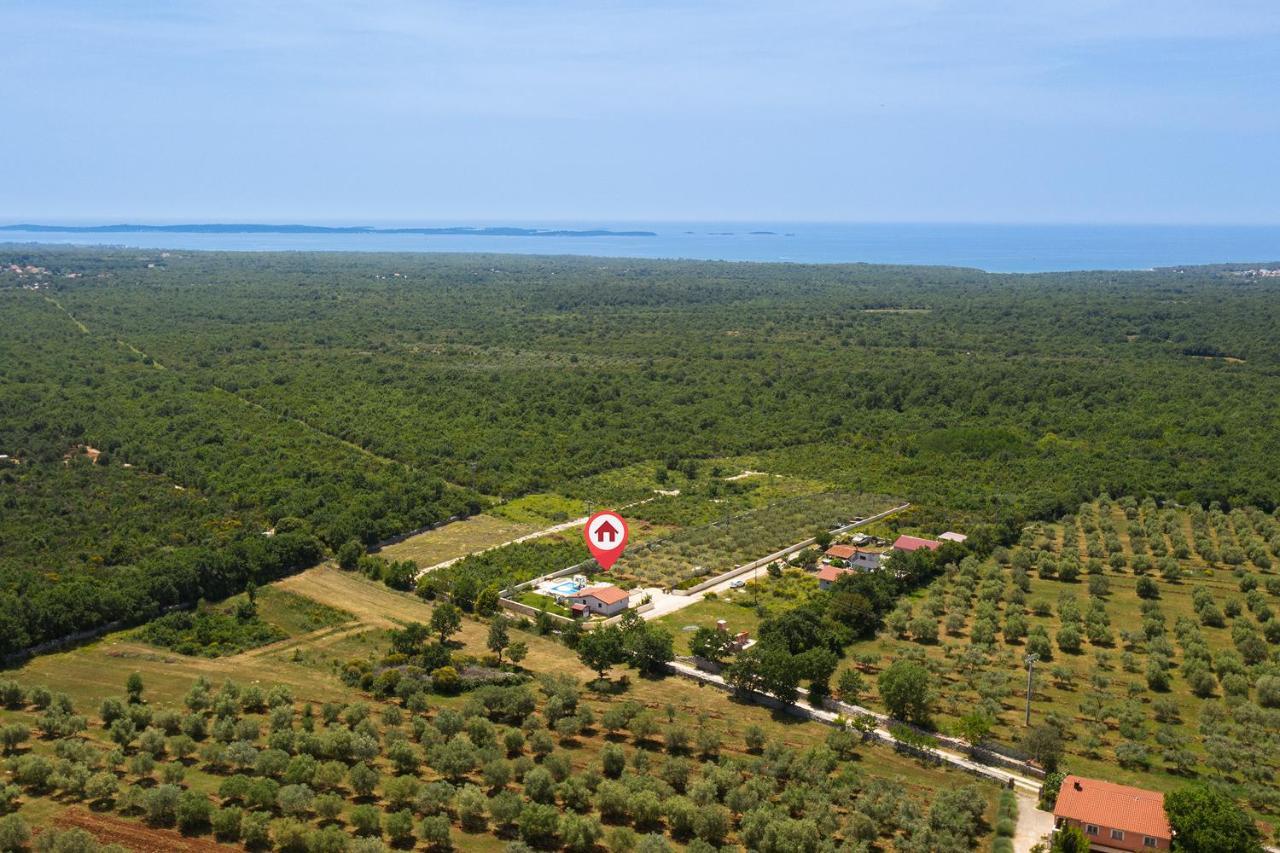 Holiday House Bilos Vodnjan Exterior photo